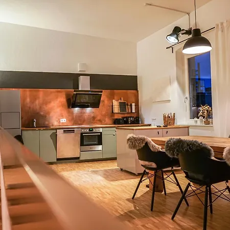 Apartment Exklusives Stadthaus Auf Zwei Etagen Am Staatstheater *