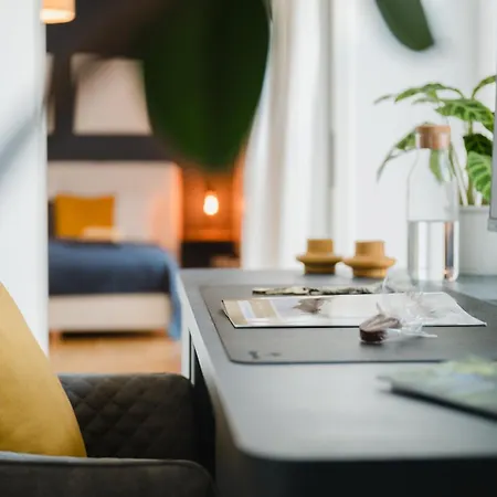 Exklusives Stadthaus Auf Zwei Etagen Am Staatstheater Διαμέρισμα Κότμπους