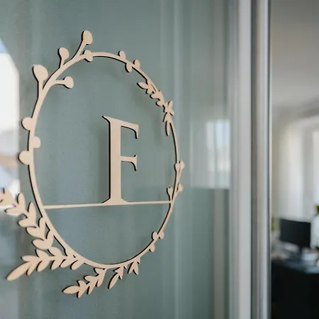 Διαμέρισμα Exklusives Stadthaus Auf Zwei Etagen Am Staatstheater *