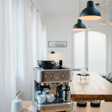 Exklusives Stadthaus Auf Zwei Etagen Am Staatstheater Διαμέρισμα *