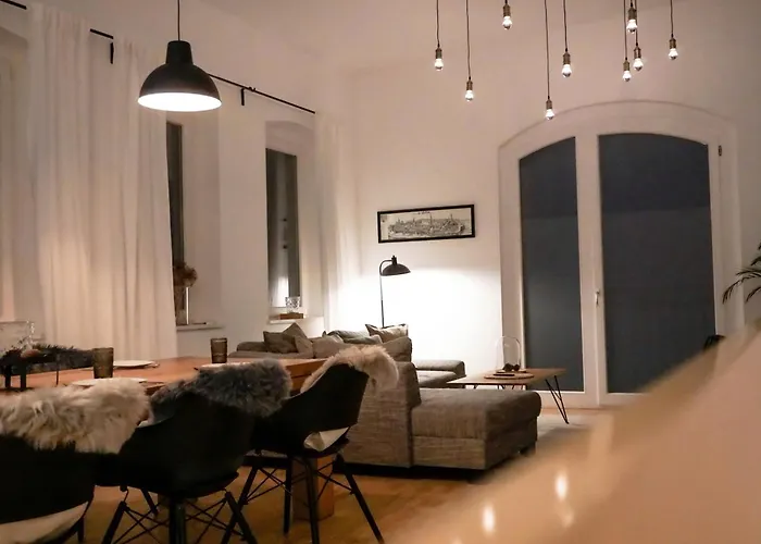 דירה Exklusives Stadthaus Auf Zwei Etagen Am Staatstheater